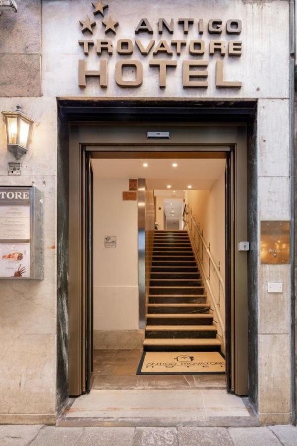 Hotel Antigo Trovatore Venesia Bagian luar foto